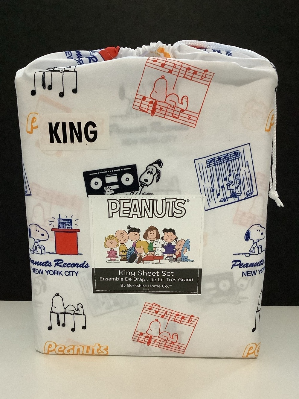 NEW . Peanuts KING  Sheet Set Snoopy Cartoons Music Notes Print